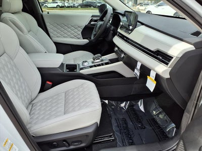 2025 Mitsubishi Outlander PHEV SEL