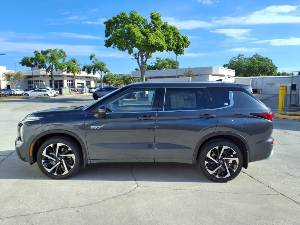 2025 Mitsubishi Outlander PHEV SEL