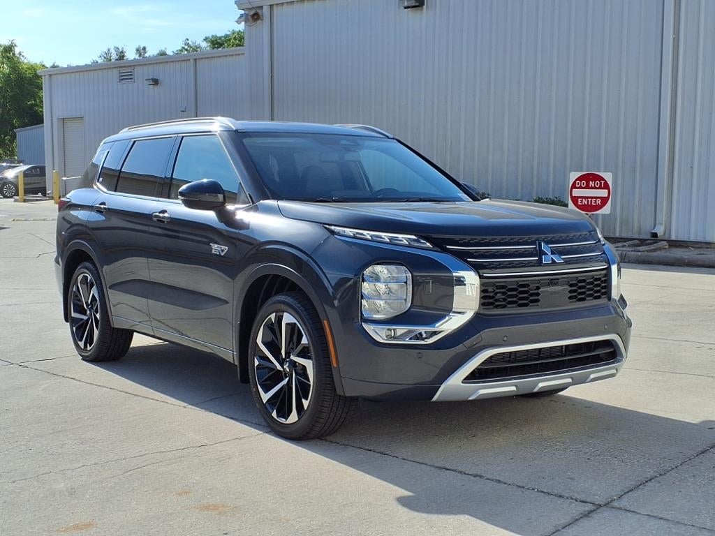 2025 Mitsubishi Outlander PHEV SEL