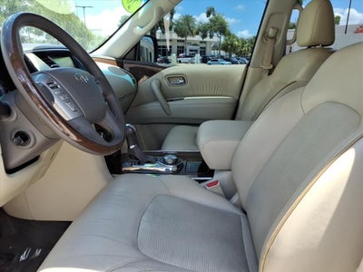 2017 INFINITI QX80 Base