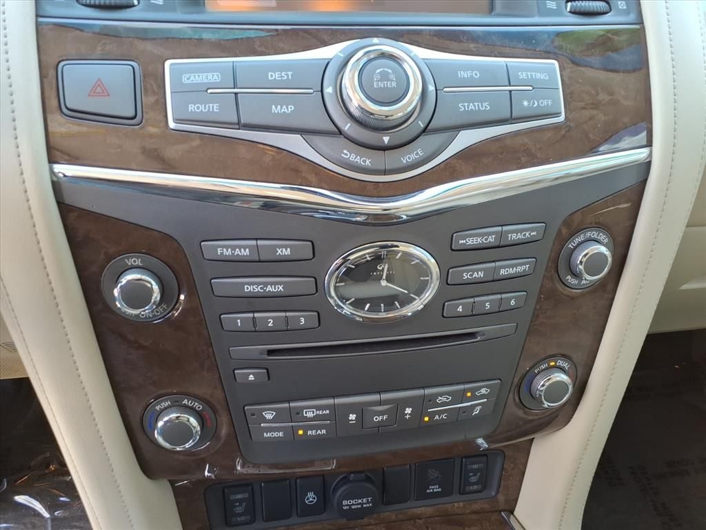 2017 INFINITI QX80 Base