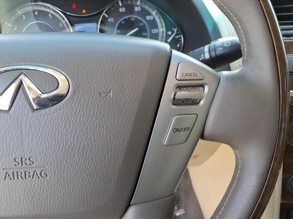 2017 INFINITI QX80 Base