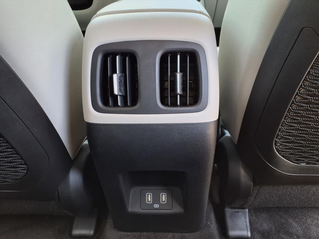 2022 Hyundai Tucson Limited - Photo 14