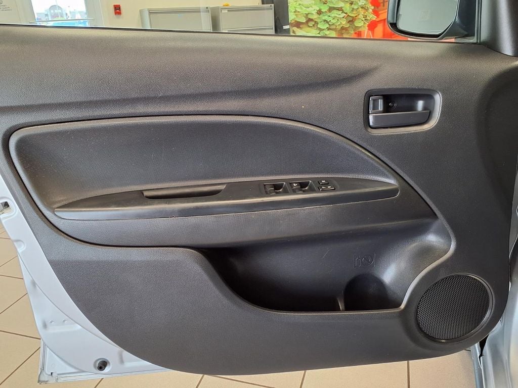 2024 Mitsubishi Mirage G4 LE