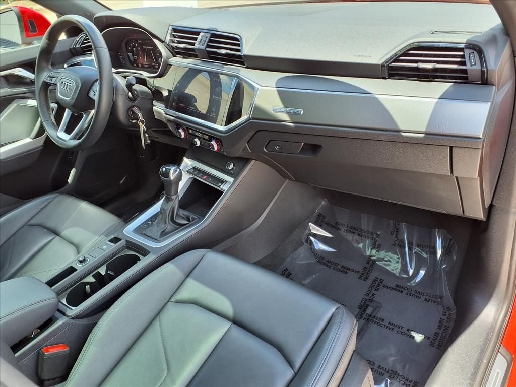 2025 Audi Q3 S Line Premium - Photo 8