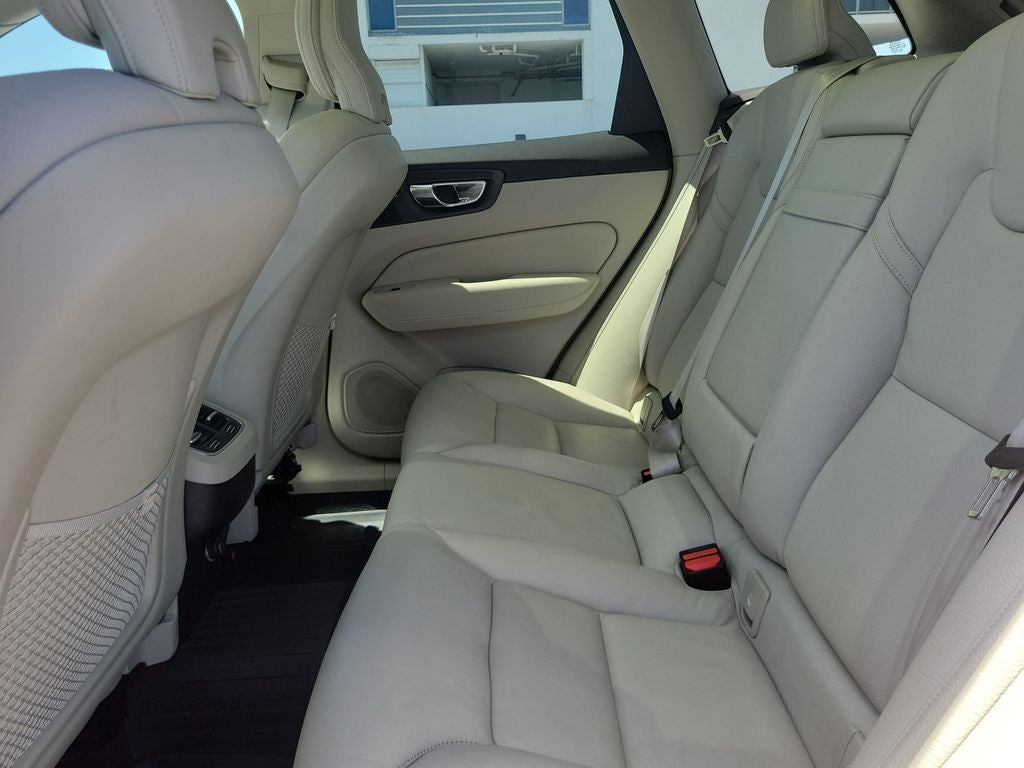 2020 Volvo XC60 T5 Inscription