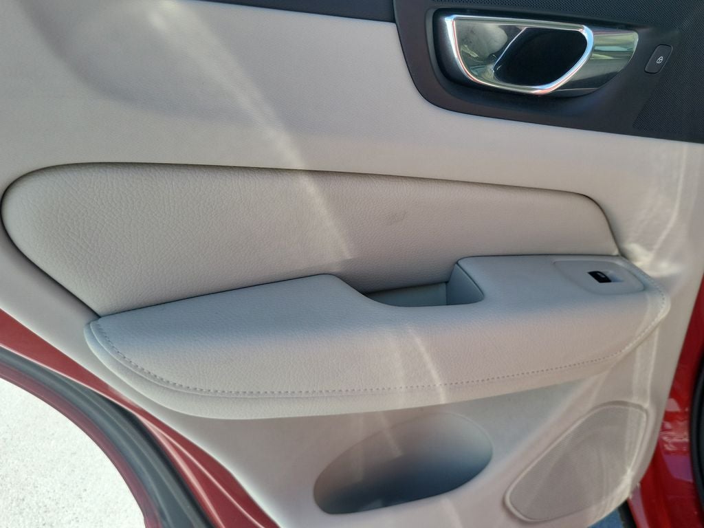 2020 Volvo XC60 T5 Inscription